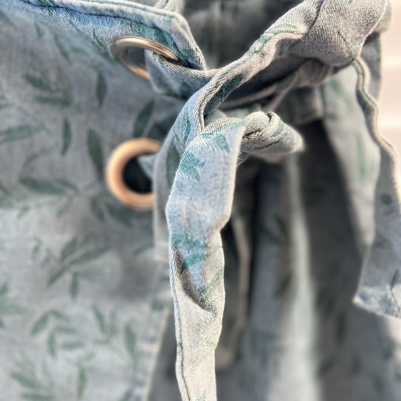 Lumiere - Picture 7 of 10